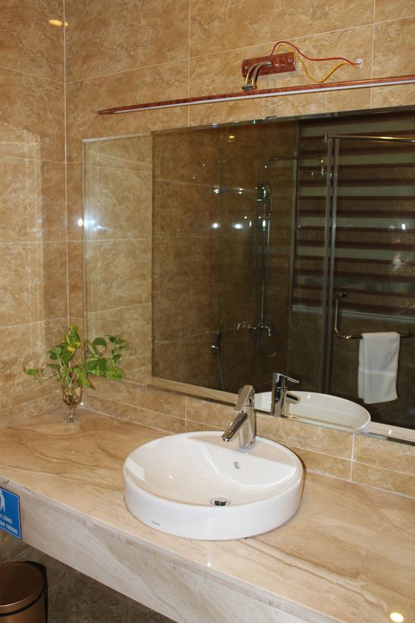 Hai Yen Luxury Hotel Cam Pha Екстериор снимка