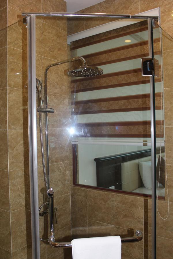 Hai Yen Luxury Hotel Cam Pha Екстериор снимка
